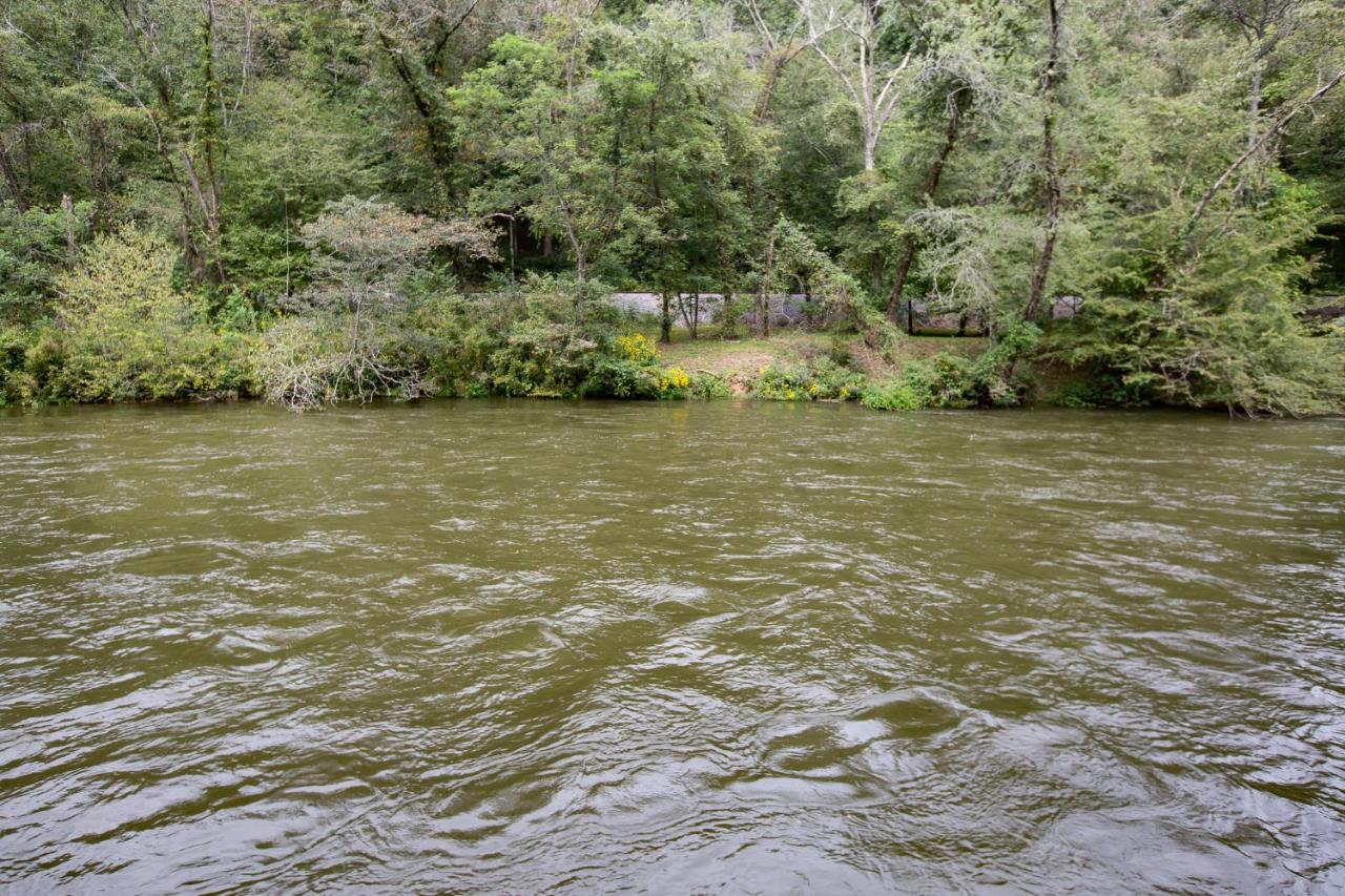 Heaven On The Toccoa Where You Will Enjoy The Sites And Sounds Of The Toccoa River Mineral Bluff المظهر الخارجي الصورة