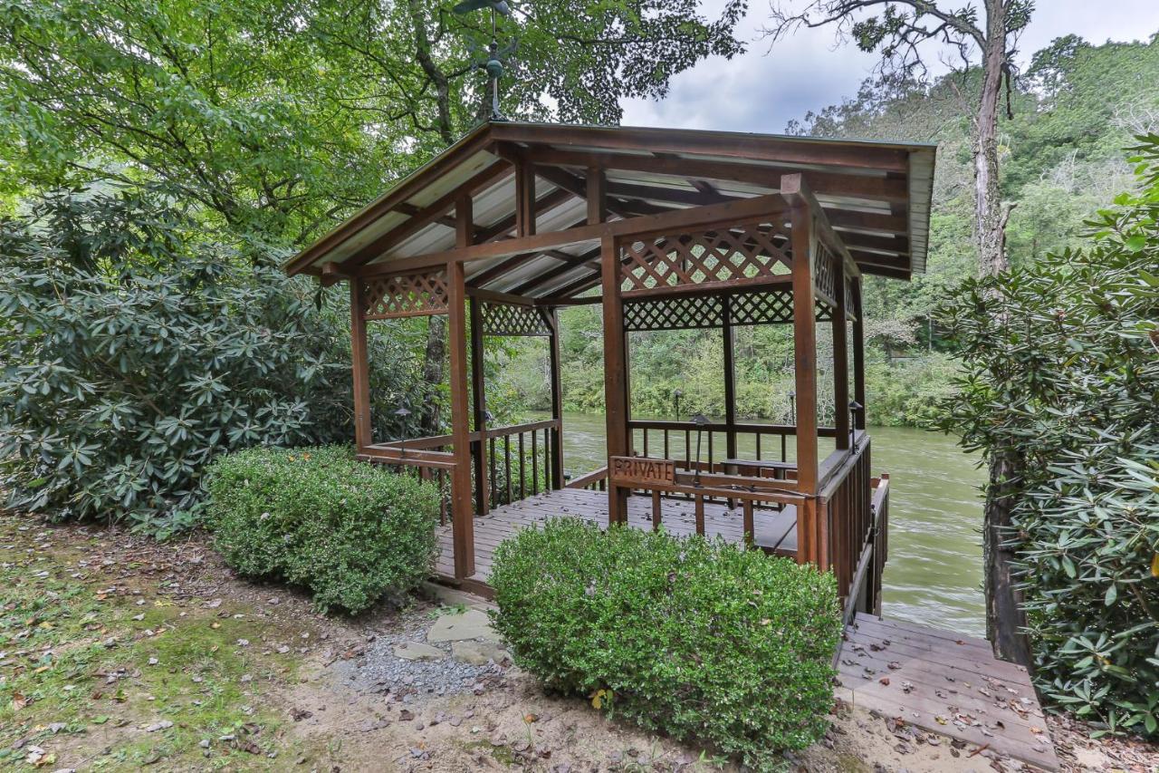 Heaven On The Toccoa Where You Will Enjoy The Sites And Sounds Of The Toccoa River Mineral Bluff المظهر الخارجي الصورة