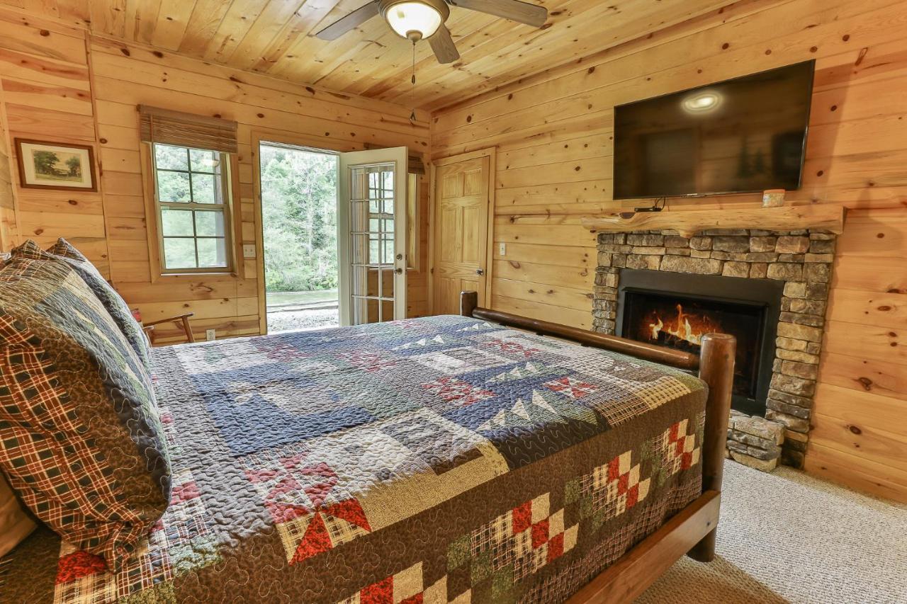 Heaven On The Toccoa Where You Will Enjoy The Sites And Sounds Of The Toccoa River Mineral Bluff المظهر الخارجي الصورة